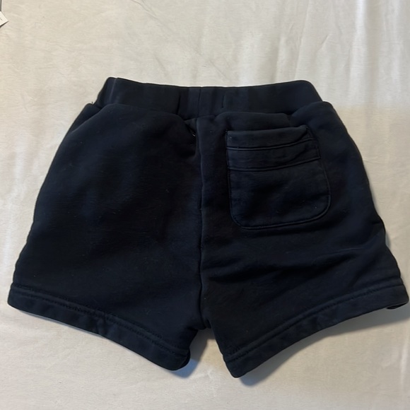 Toddler Burberry shorts - Picture 3 of 3